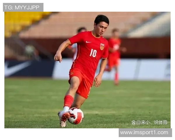 赫斯基强调伊萨克在进球乏力时应提升体能以更好地为球队贡献 赫斯基强调伊萨克在进球乏力时应提升体能以更好地为球队贡献