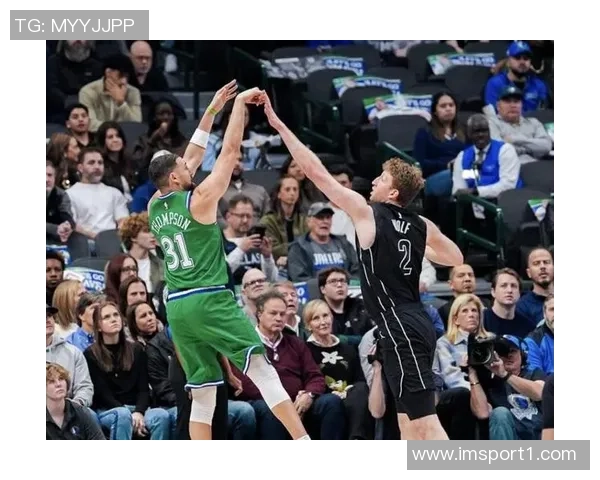 克莱状态低迷表现不佳12投仅中2分三分球命中率堪忧