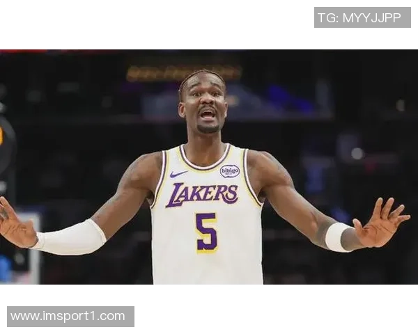 夸梅调侃艾顿表现出色赞其空接能力大幅提升曾被视为水货球员