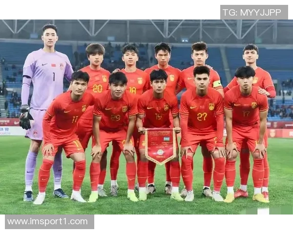国足新一期集训名单大调整仅保留13人三名球员备战U23亚洲杯 国足新一期集训名单大调整仅保留13人三名球员备战U23亚洲杯