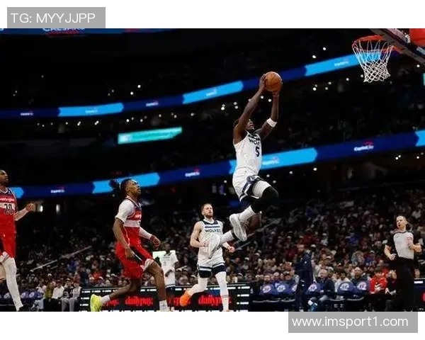 爱德华兹火力全开27投15中砍下38分助球队逆转胜利