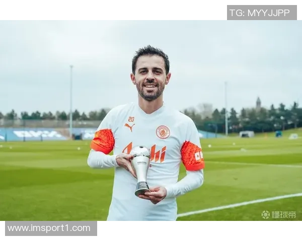 FIFPRO女足年度最佳阵容候选名单揭晓邦马蒂普特拉斯领衔39岁玛塔入围